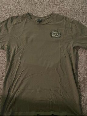 Dylan Scott Concert Men's Olive Green Crewneck T-Shirt. Beer Buddies. Size M.